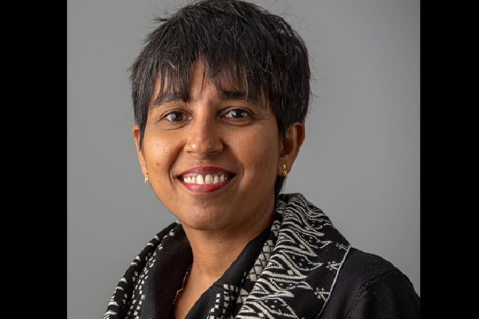 Headshot of Prof Shakila Thangaratinam